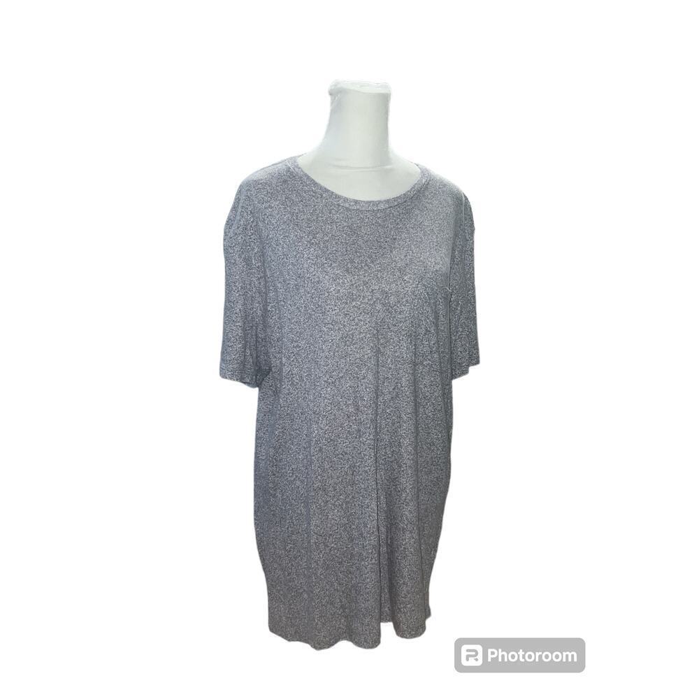 On The Byas Lavender‎ Heathered Gray Pocket T Shirt Size Large